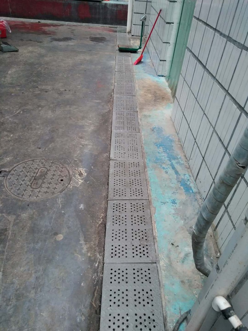 �Lɳ������x����