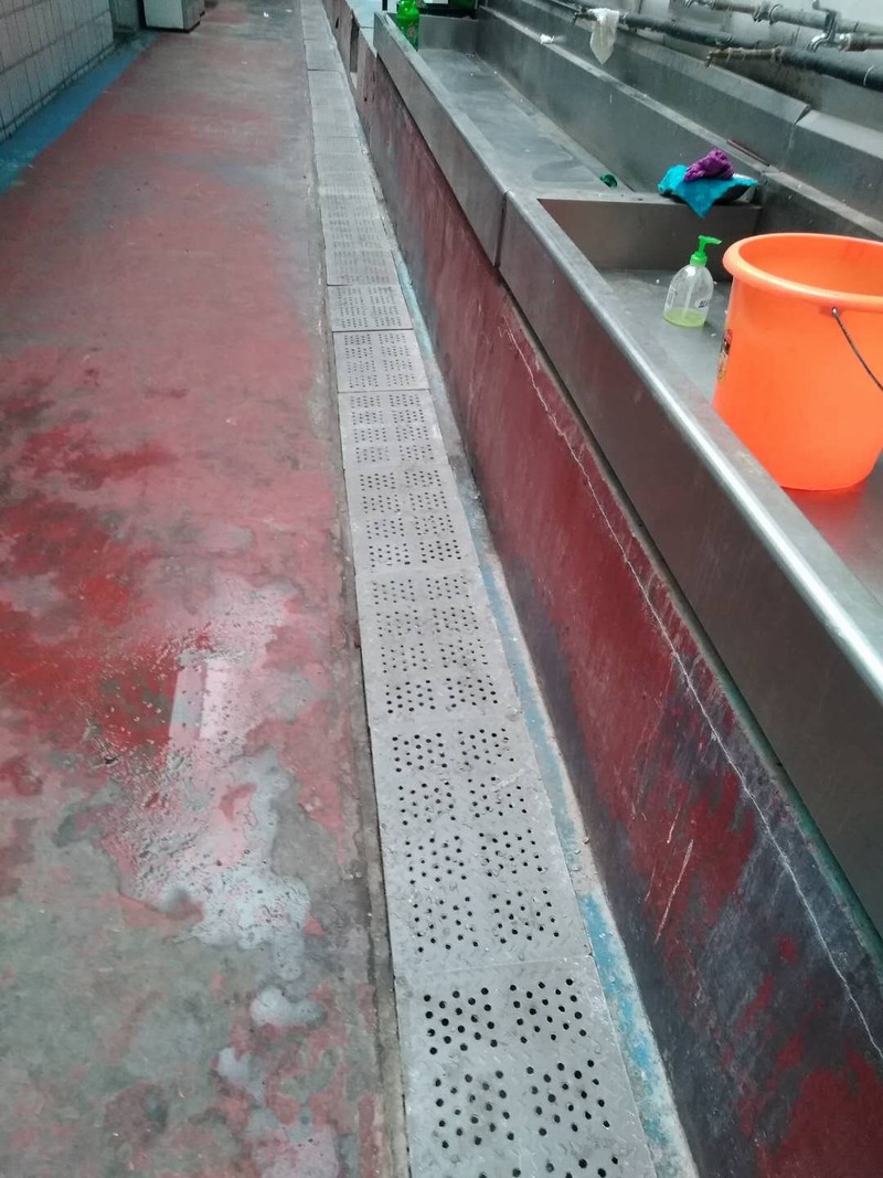 �Lɳ������x����